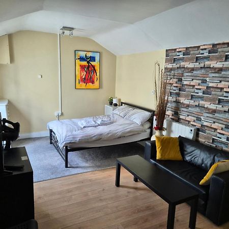 17B Db Airbnb ウェックスフォード エクステリア 写真